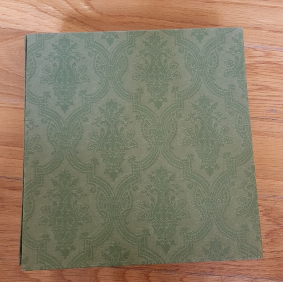 Gucci Storage Box (Small) - Picture 7 of 8